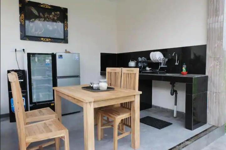 Rara Guesthouse Canggu  Luaran gambar